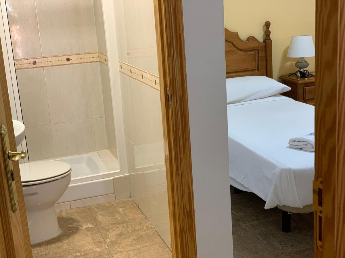 Hostal Sesena Extérieur photo